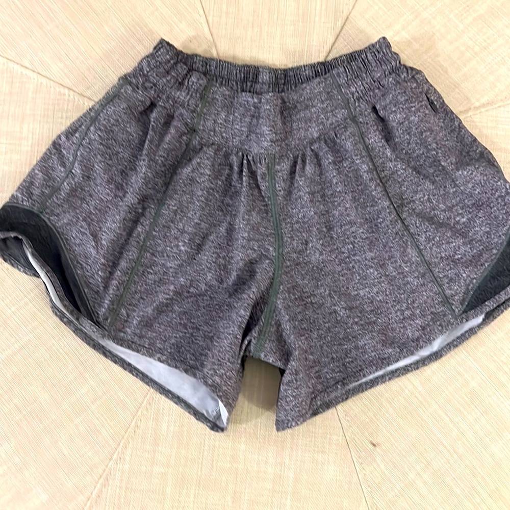 Lululemon Size 4  Tall Hotty Hot Low Rise Shorts
